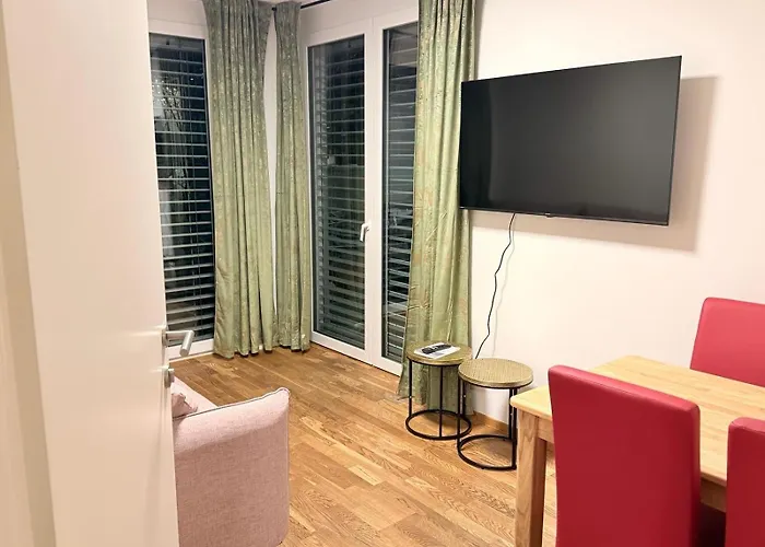 アパート Alpenblick 1d